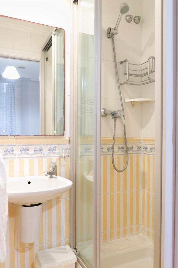 Pension San Lorenzo Сан-Себастьян Экстерьер фото